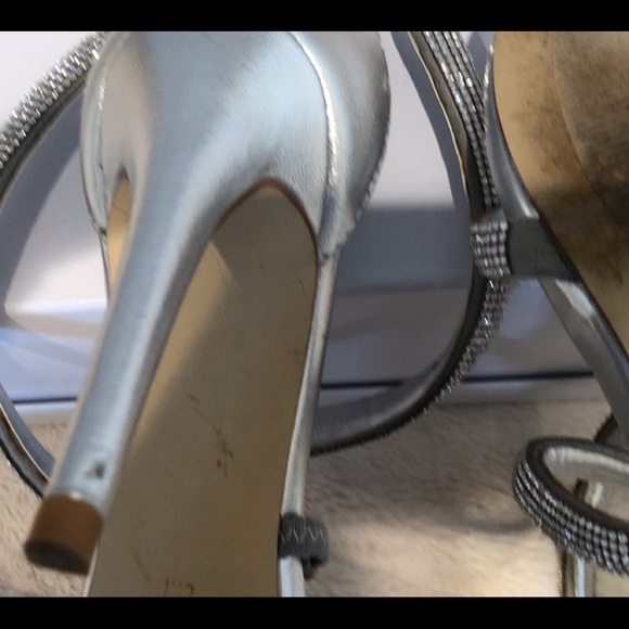 Stunning Steve Madden Crystal Shoes - Picture 3 of 8